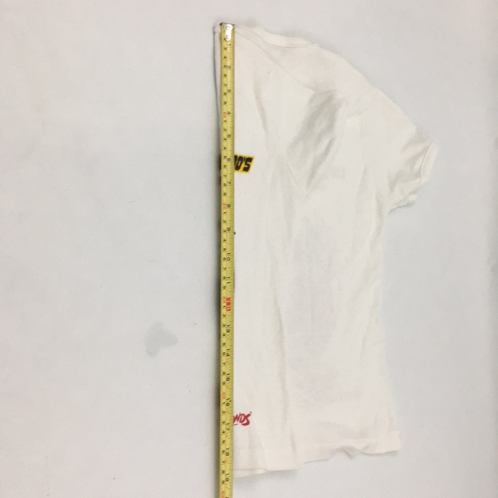 Hanes designers tee the chase Thriller of the 80’s - Picture 4 of 5